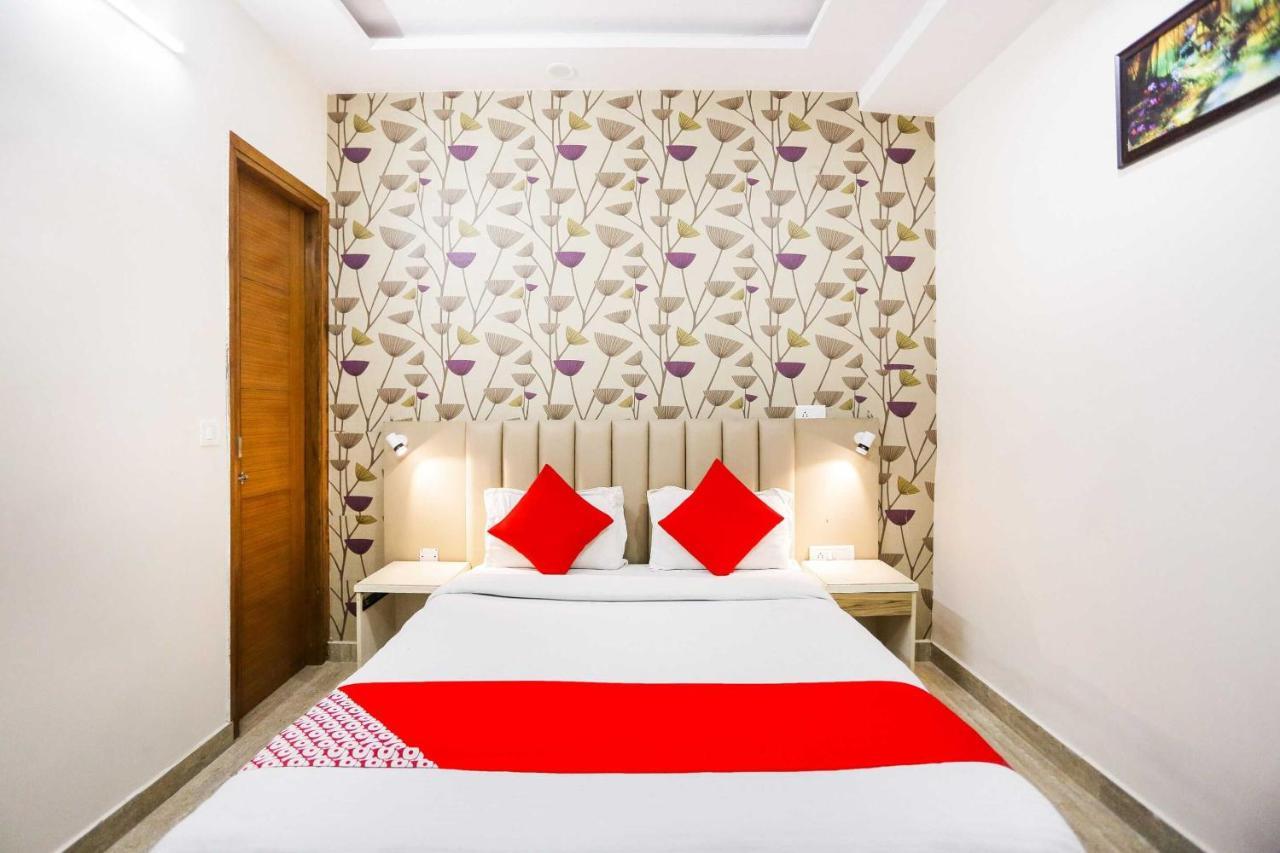 Hotel O Hotel Paradise Indraprast Luaran gambar