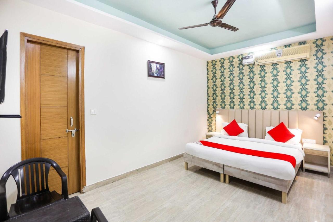 Hotel O Hotel Paradise Indraprast Luaran gambar