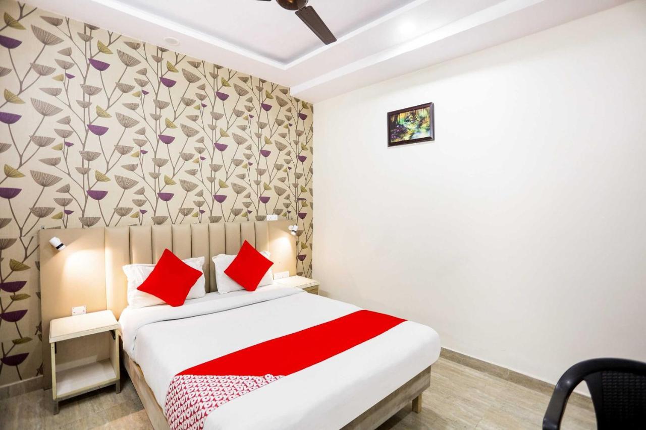 Hotel O Hotel Paradise Indraprast Luaran gambar