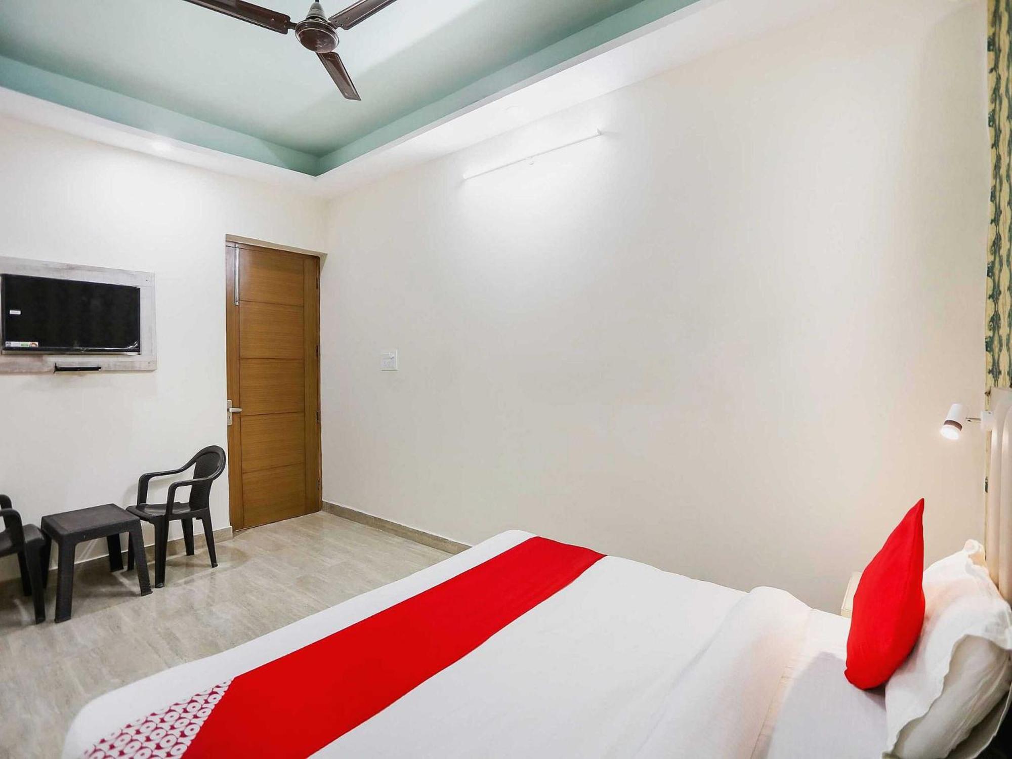 Hotel O Hotel Paradise Indraprast Luaran gambar