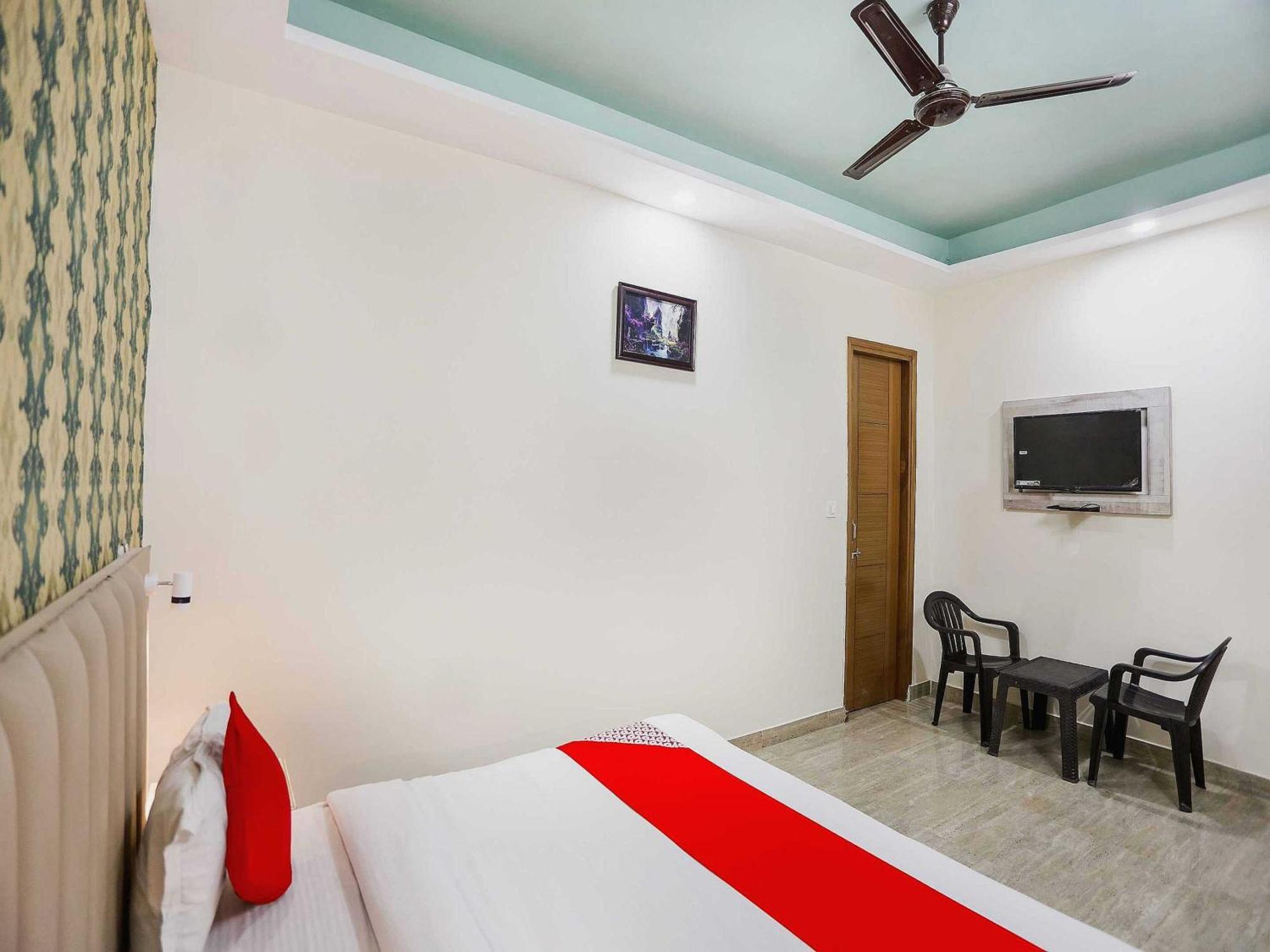 Hotel O Hotel Paradise Indraprast Luaran gambar