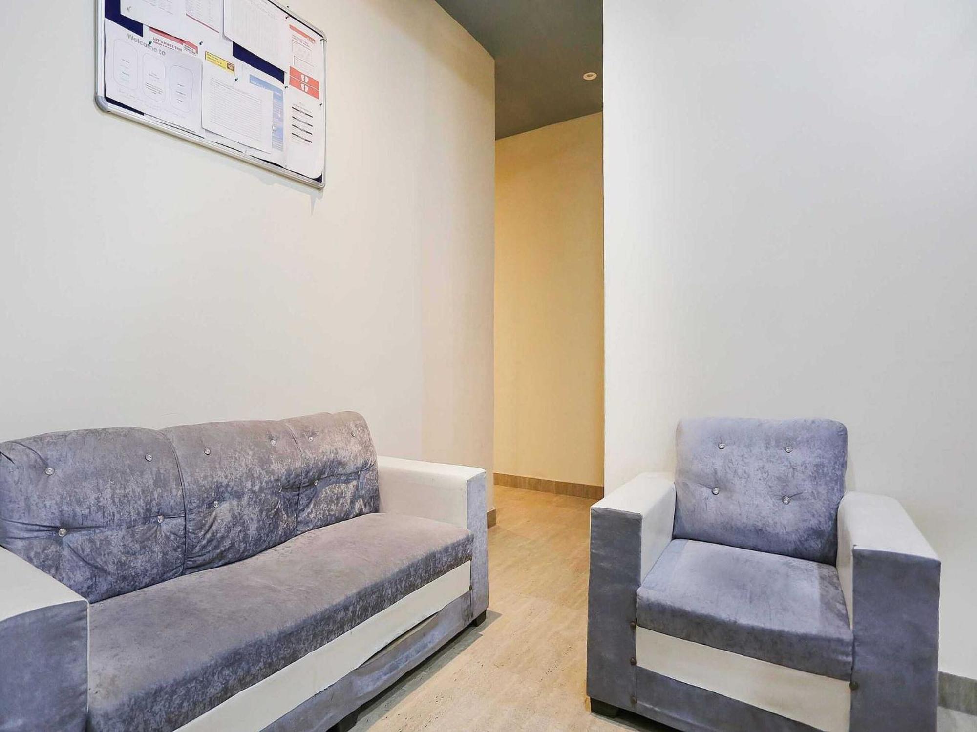 Hotel O Hotel Paradise Indraprast Luaran gambar