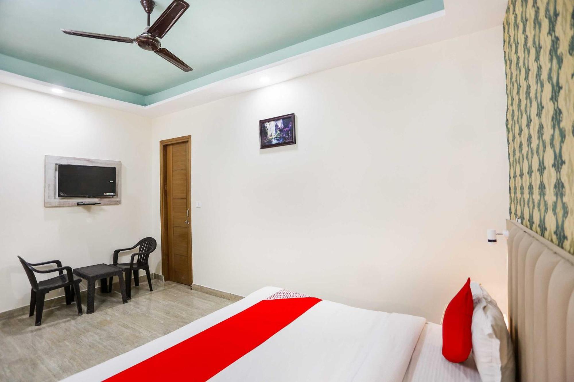 Hotel O Hotel Paradise Indraprast Luaran gambar